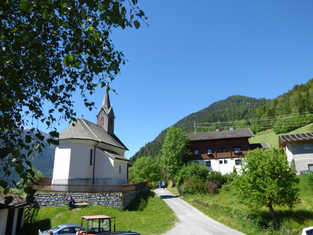 Gasthof Dorfschenke Stall Exteriör bild